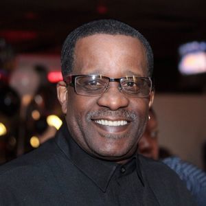 Meet your Posher, Eldon e.